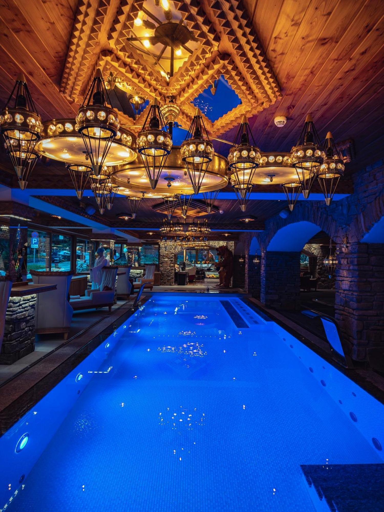 Mountain Diamond Resort ザコパネ エクステリア 写真